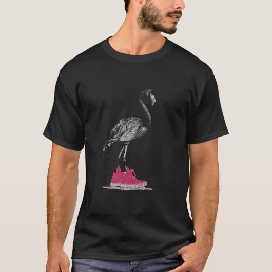 rosafarbene Flamingo Schuhe T-Shirt (Vorderseite)