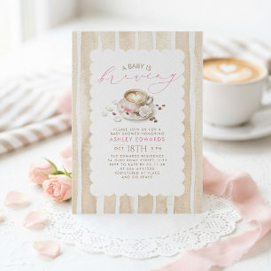 Rosafarbene Latte-Kaffee-Mädchen-Baby-Party-Einlad Einladung