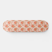 rosafarbenes orange Blumenmuster Hochzeit Frühling Skateboard (Horizontal)