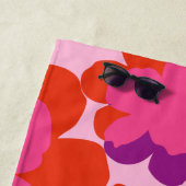 Rosafarbenes/violettes Strandhandtuch (Beispiel)