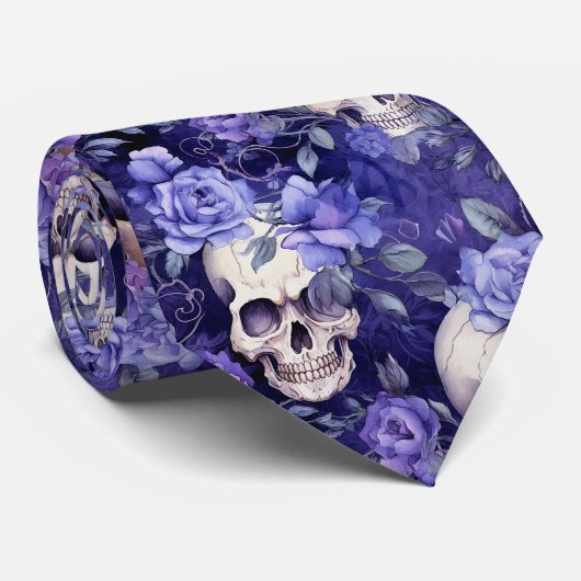 Rosas violetas con calaveras krawatte (Gerollt)