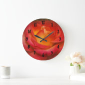 Rose auf Pergament Große Wanduhr (Zuhause)