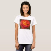 Rose auf Pergament T-Shirt (Vorne ganz)