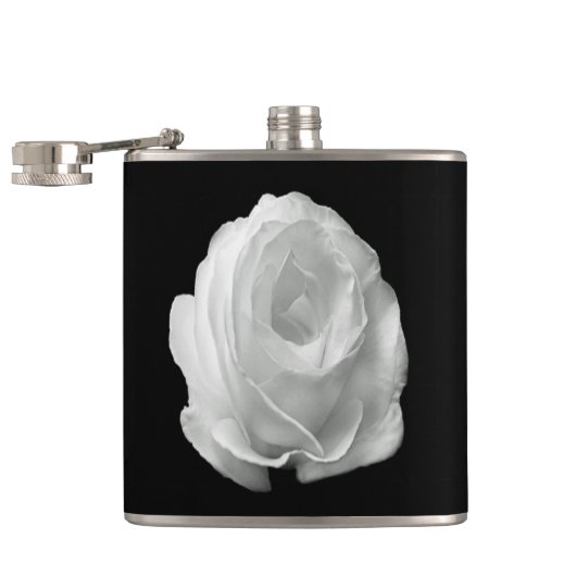 Rose auf schwarzem Hintergrund Flachmann (Geöffnet)