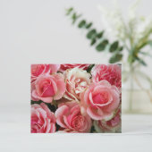 Rose aus Rosa und Creme Bouquet Blume Postkarte (Stehend Vorderseite)