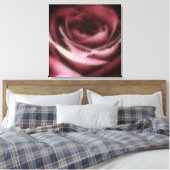 Rose aus weichem rosa Glas Leinwanddruck (Insitu (Schlafzimmer))