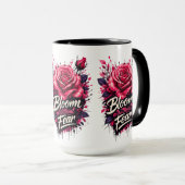 Rose "Blühe Ohne Angst" Zweifarbiges Kaffeetasse (VorderseiteRechts)