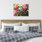 Rose Bush Leinwanddruck (Insitu (Schlafzimmer))