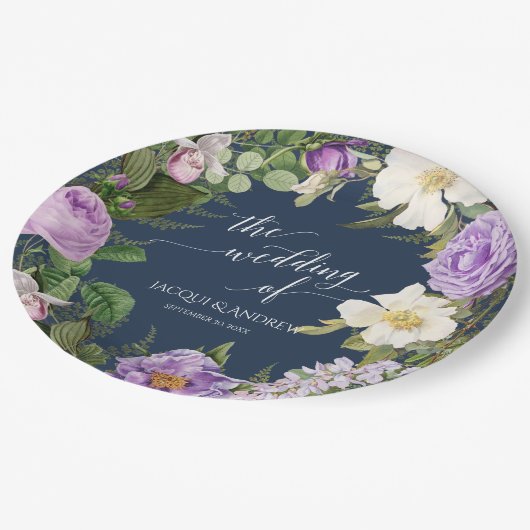 Rose des Hochzeitsamts Brautparty Navy Lavender Pappteller (Schrägansicht)