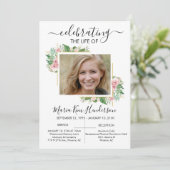 Rose Feier zum Foto zum Gedenken an die Beerdigung Einladung (Stehend Vorderseite)