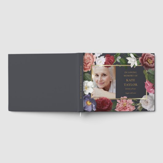 Rose florieren auf Beerdigung des Gedächtnisses zu Gästebuch (Voll)