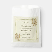 Rose Frame – Monogram Celestial Yellow Wedding Geschenktütchen (Vorderseite)