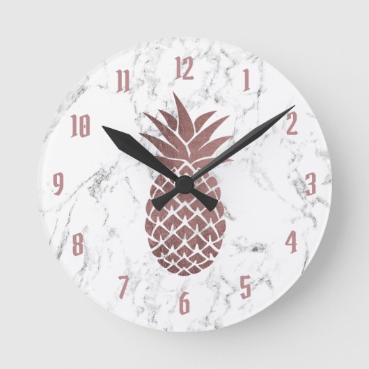 Rose Gold Ananas Logo Modernes Weißes Marmor Runde Wanduhr (Vorderseite)