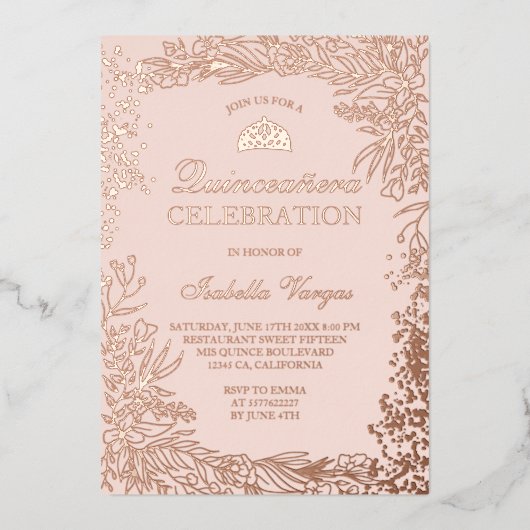 Rose Gold Blumenrot Rosa Tiara Chic Quinceanera Folieneinladung (Vorderseite)