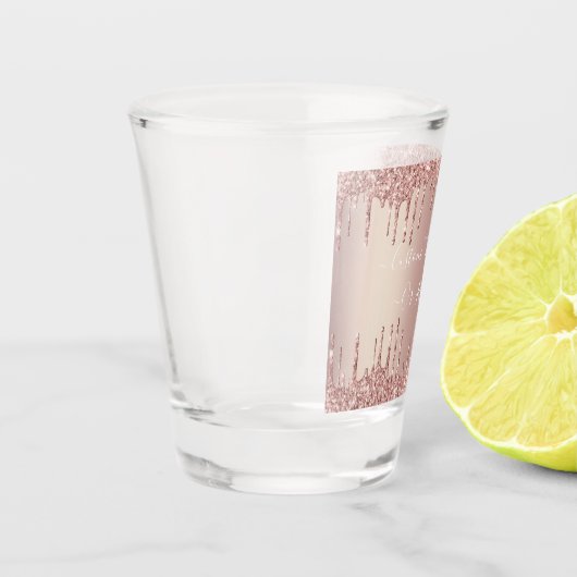 Rose Gold Blush Glitzer Benutzerdefiniertes Texter Schnapsglas (Links)
