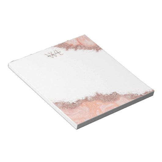 Rose Gold Blush Pink Agate Geode Glitzer Monogram Notizblock (angewinkelt)