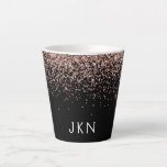 Rose Gold Blush Pink Glitzer Monogram Initialen Milchtasse<br><div class="desc">Schwarz und Rose Gold - Rosa schwarzen Glitzer Monogramm Name Latte Coffee Cup Tasse. Das macht den perfekten 16 Geburtstag,  Hochzeit,  Brautparty,  Jubiläum,  Babydusche oder Junggeselinnen-Abschied Geschenk für jemanden,  der Lieben glamourösen Luxus und schicke Stile.</div>