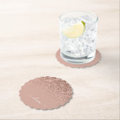 Rose Gold Blush Pink Glitzer Script Monogram Girl Untersetzer (Vor Ort)