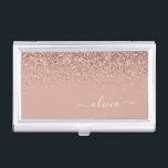 Rose Gold Blush Pink Glitzer Script Monogram Girl Visitenkarten Dose<br><div class="desc">Rose Gold - Schwarz Rosa Sparkle Glitzer Script Monogram Name Business Card Holder. Das macht den perfekten 16 Geburtstag,  Hochzeit,  Brautparty,  Jubiläum,  Babydusche oder Junggeselinnen-Abschied Geschenk für jemanden,  der Lieben glamourösen Luxus und schicke Stile.</div>