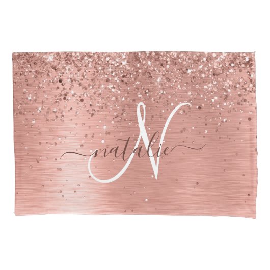 Rose Gold Brushed Metal Glitzer Monogram Name Kissenbezug (Vorderseite)
