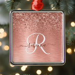 Rose Gold Brushed Metal Glitzer Monogram Name Ornament Aus Metall<br><div class="desc">Dieses schicke Metalldekor-Design mit hübschem vergoldetem Glitzer aus der Rose auf einer Rose mit goldgebürstetem metallischem Hintergrund ist einfach zu personalisieren.</div>
