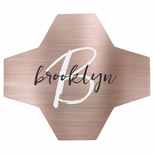 Rose Gold Brushed Metal Script Monogram Fußball (Flach)