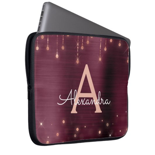 Rose Gold Burgundy String Lights Sparky Monogram Laptopschutzhülle (Vorne Rechts)