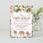 Rose Gold Cheetah Print Two Wild Second Birthday Einladung (Stehend Vorderseite)