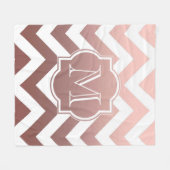Rose Gold Chevrons Monogram Fleecedecke (Vorderseite (Horizontal))
