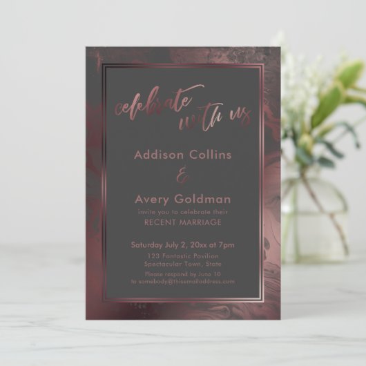 Rose Gold & Dark Gray Marble Celebrate mit uns Einladung (Stehend Vorderseite)
