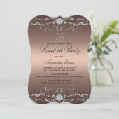 Rose Gold Diamond Damask Sweet 16 Einladung (Stehend Vorderseite)
