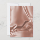 Rose Gold Elegante Rippled Silky Satin Glam Abend Einladung (Rückseite)