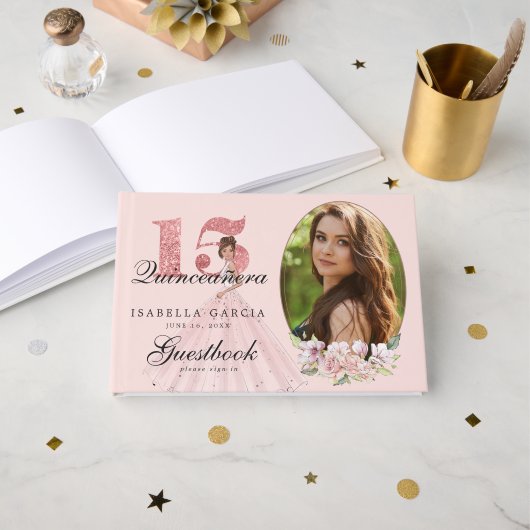 Rose Gold Floral & Foto Quinceñera Personalisiert Gästebuch (Vorderseite Offen)