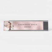 Rose Gold Foto Monogramm moderner Mitarbeiter Schreibtischnamensplakette (Vorderseite )