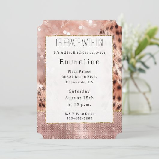 Rose Gold Glam Sparkah Cheetah Einladung (Stehend Vorderseite)