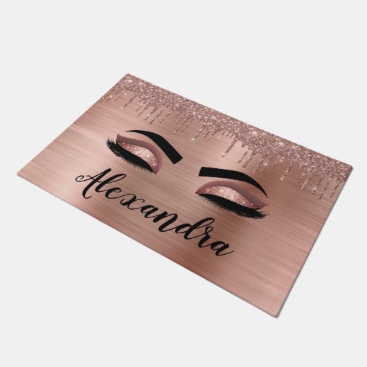 Rose Gold Glitter Sparkle Eyelashes Monogram Name Fußmatte (Schrägansicht)