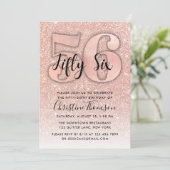 Rose Gold Glitzer 56. Geburtstag Einladung (Stehend Vorderseite)