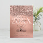 Rose Gold Glitzer Confetti Metallic Abschluss Einladung (Stehend Vorderseite)