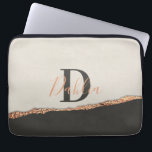 Rose Gold Glitzer Schwarz Rosa moderne Monogramm Laptopschutzhülle<br><div class="desc">Rose Gold Glitzer Schwarz Rosa,  Rose Gold Schwarz Moderne Monogramm Name Geschenk</div>