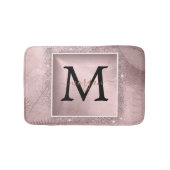 Rose Gold Glitzer Script Monogram Badematte (Vorderseite)