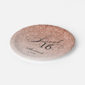 Rose Gold Glitzer Sweet 16 Personalisiert Pappteller (Schrägansicht)