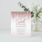 Rose Gold Glitzer Tropfen Script Sweet 16 Einladun (Stehend Vorderseite)