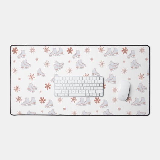 Rose Gold Ice Skates Blush Pink Skating Pattern Schreibtischunterlage (Tastatur & Maus)