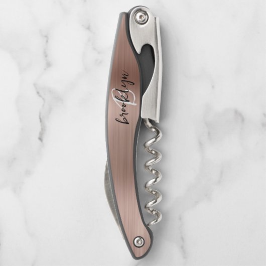 Rose Gold Imitats Pinselmetall Monogram Script Kellnermesser (Rückseite)