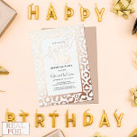Rose Gold Leopard Cheetah Animal Print Sweet 16 Folieneinladung<br><div class="desc">Dieses elegante und hübsche 16 . Geburtstag Geburtstagsfest lädt zum trendigen und stilvollen Teenager ein. Es zeigt echte glänzende Rose Goldfolie Leoparden Cheetah Druck und, "Sweet 16", Typografie auf einem einfachen weißen Hintergrund. Es ist modern, mädchenhaft, einzigartig und cool; das perfekte Design, um all Ihren Freunden zu senden! ***WICHTIGE HINWEIS...</div>