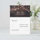 Rose Gold Lights Rustic Wedding RSVP Karte (Stehend Vorderseite)
