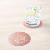 Rose Gold Lotus Yoga Studio Meditation Instructor Runder Pappuntersetzer (Vor Ort)