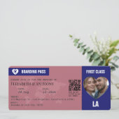 Rose Gold & Midnight Blue Boarding Pass Wedding Einladung (Stehend Vorderseite)
