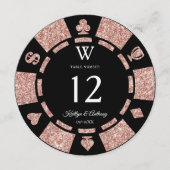 Rose Gold Monogram Poker Chip Casino Wedding Einladung (Vorderseite)