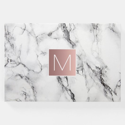Rose Gold Monogramm auf weißem Marmor aussehen Gästebuch (Vorderseite)